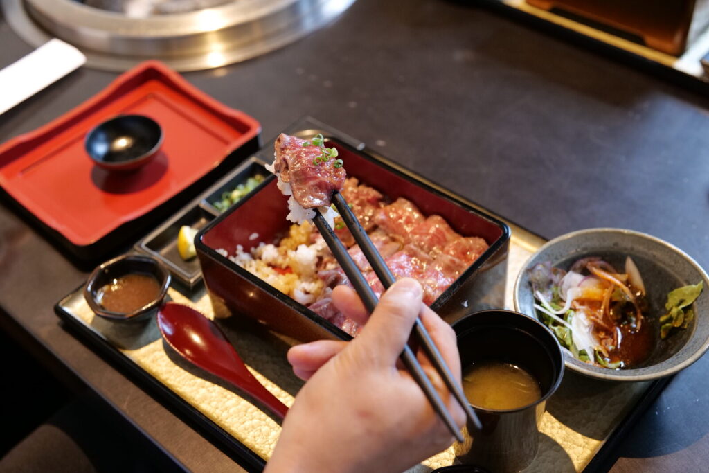 肉の宝石箱 肉重